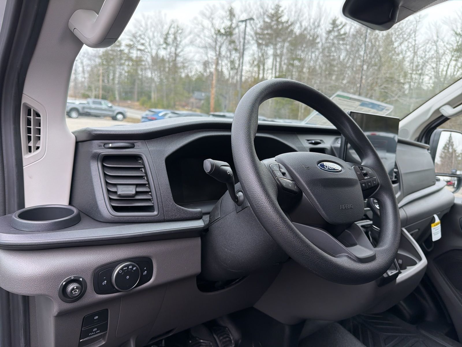 New 2026 Oxford White Ford Cargo Van image 21