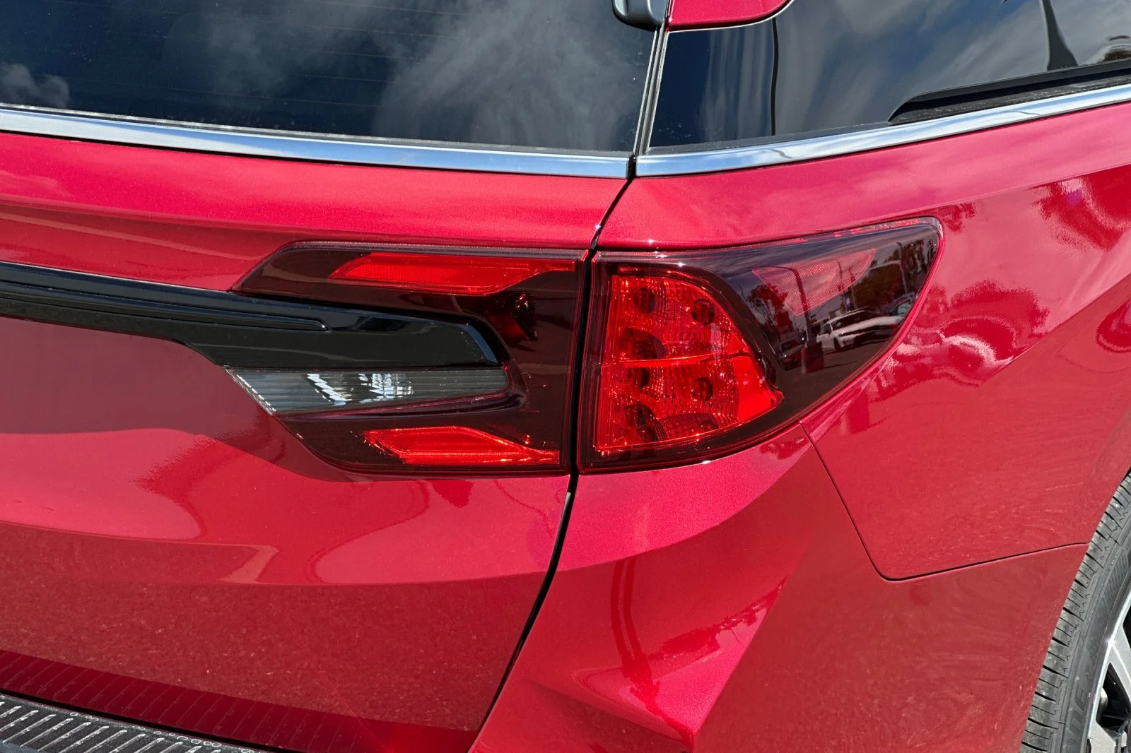 New 2027 Radiant Red Metallic II Honda EX-L image 32