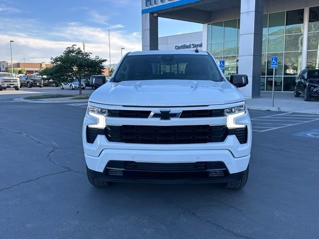 Used 2024 Summit White Chevrolet RST image 11