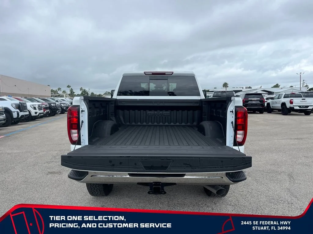 New 2026 Summit White GMC SLE image 15