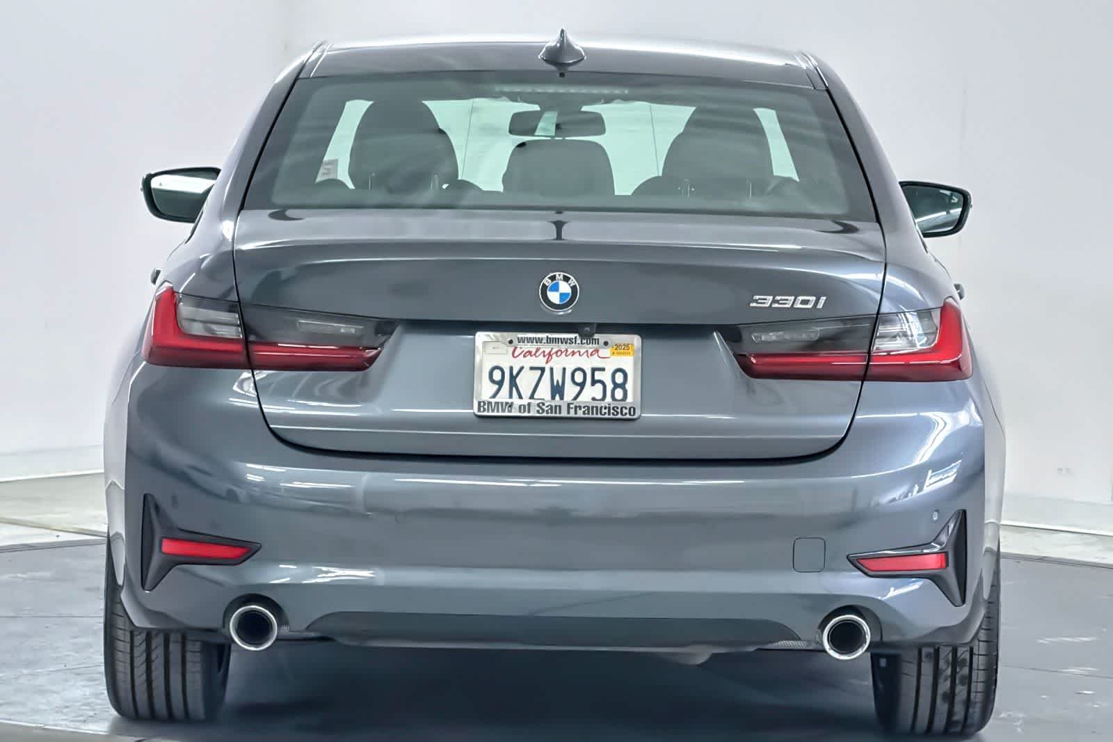 Used 2022 Gray BMW 330i image 7
