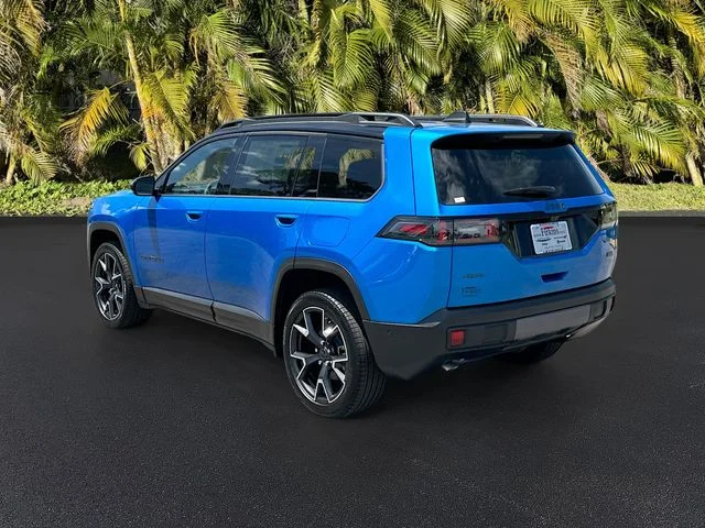 New 2026 Hydro Blue Pearl-Coat Exterior Paint Jeep Overland image 3