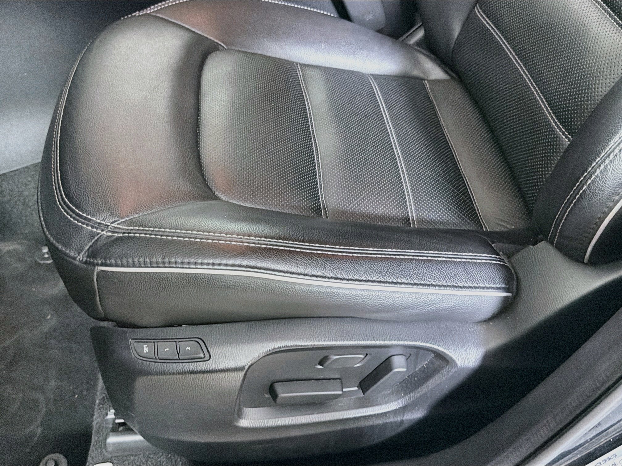 Certified Used 2025 Jet Black Mica Mazda 2.5 S Preferred Package image 16