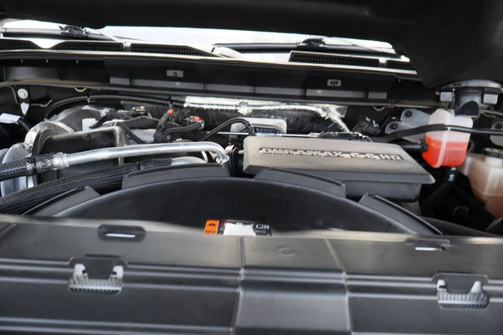 Used 2025 Black GMC Denali image 34