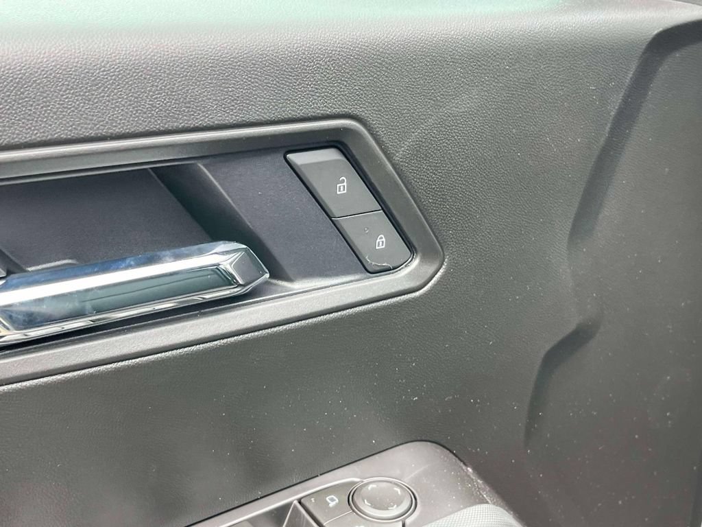 New 2026 Sterling Metallic GMC Elevation image 20
