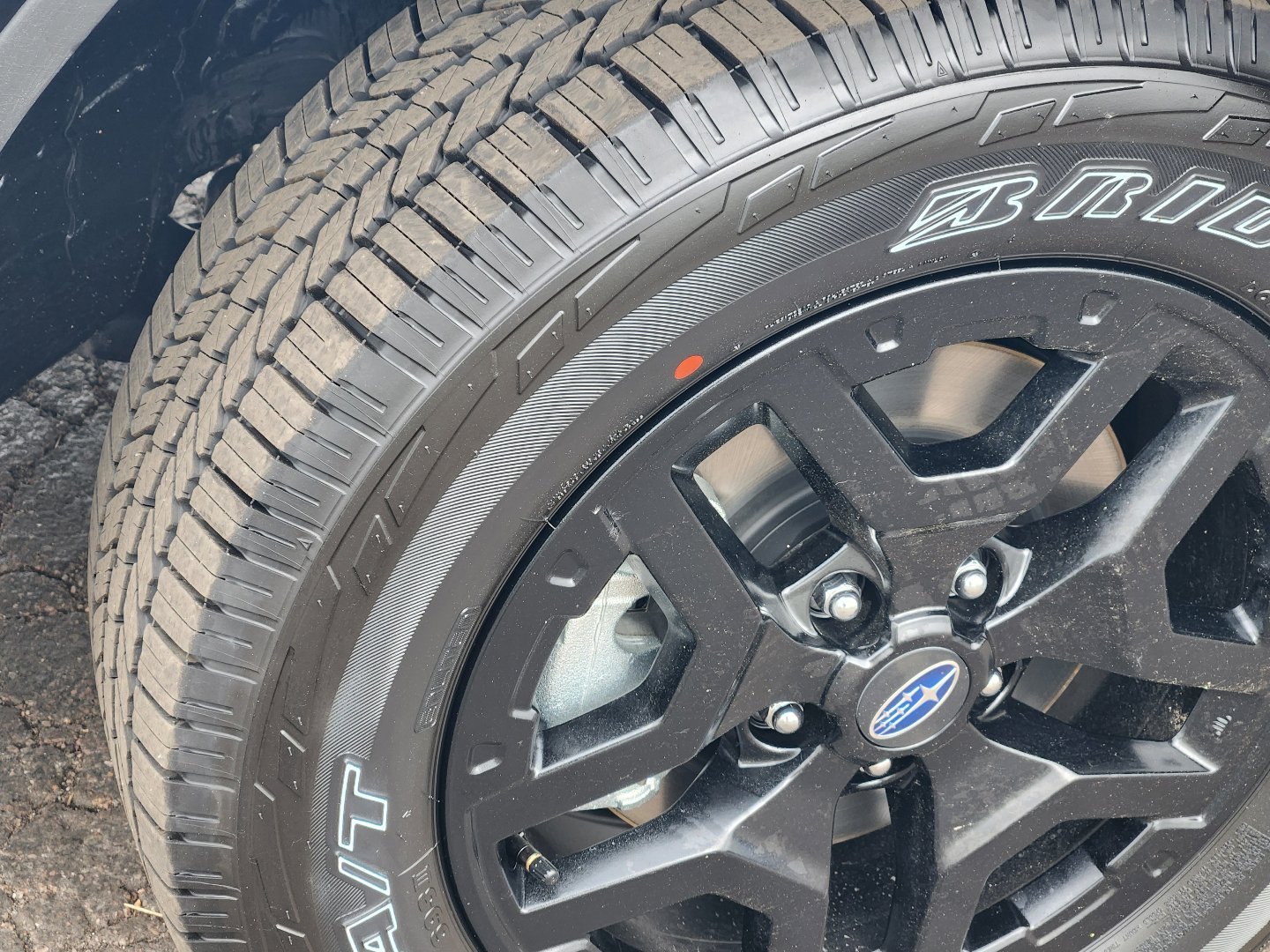 New 2026 ICE SILVER METALLIC Subaru Wilderness image 8