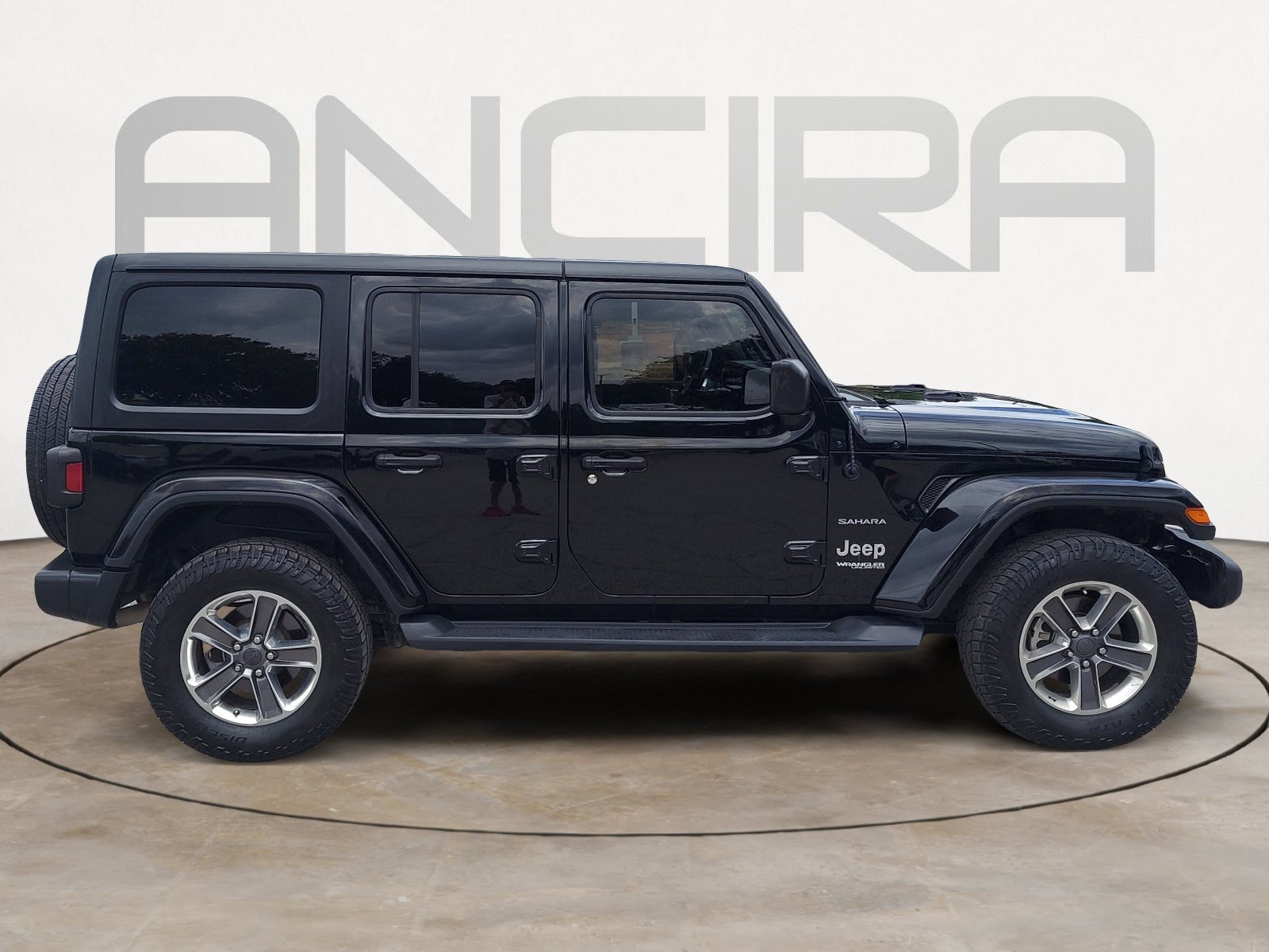Used 2022 Black Clearcoat Jeep Unlimited Sahara image 11