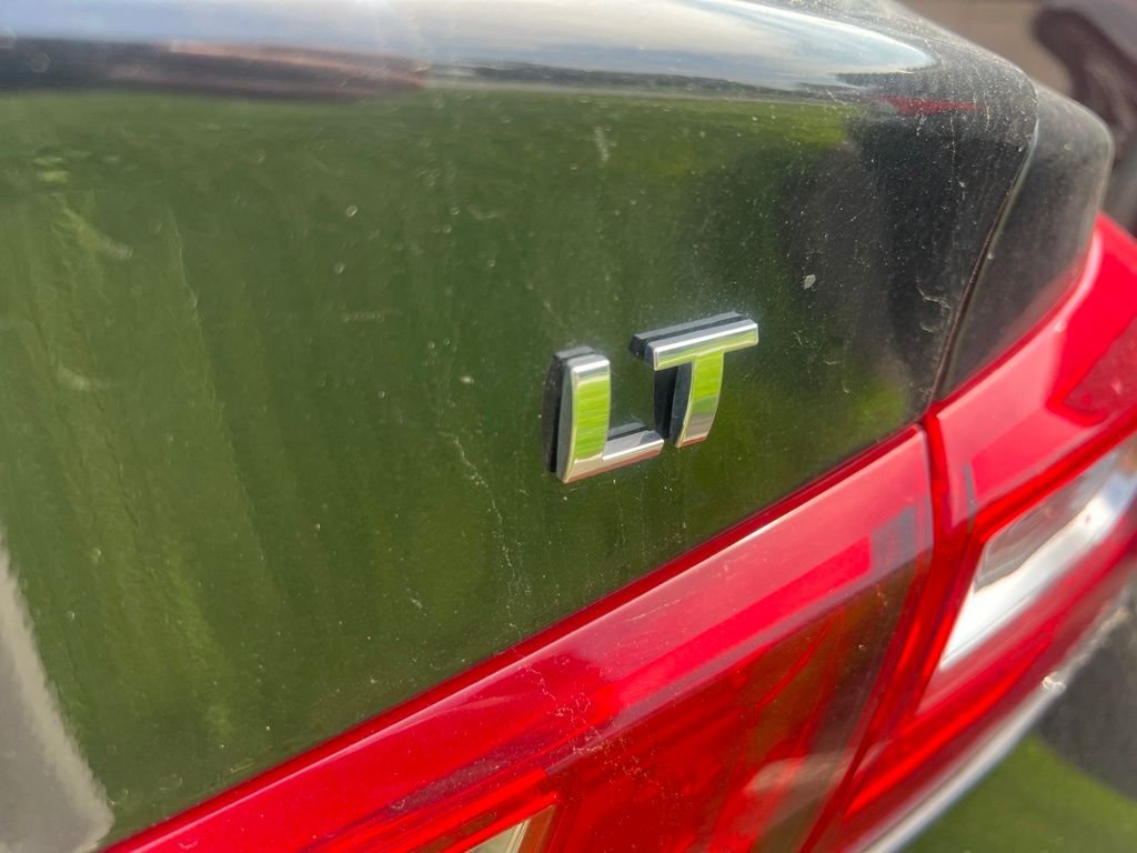 Used 2025 Black Chevrolet LT image 4