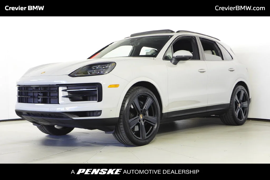 2025 Porsche Cayenne Base