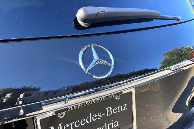 Certified Used 2024 Black Mercedes-Benz GLE 350 image 28
