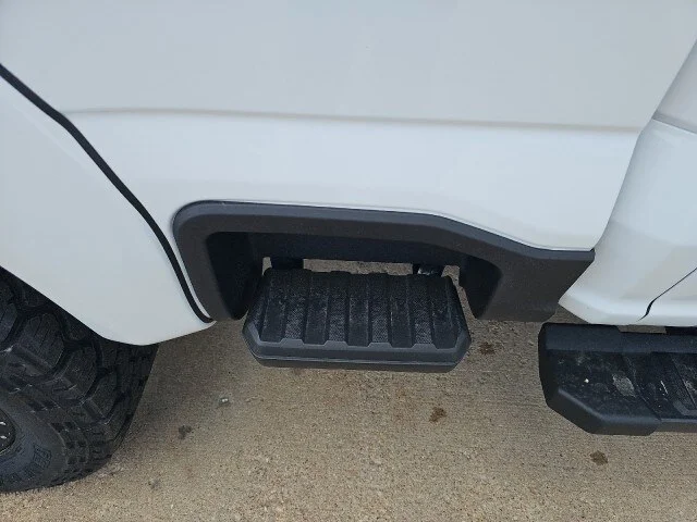 New 2026 Oxford White Ford F-250® Lariat® image 49