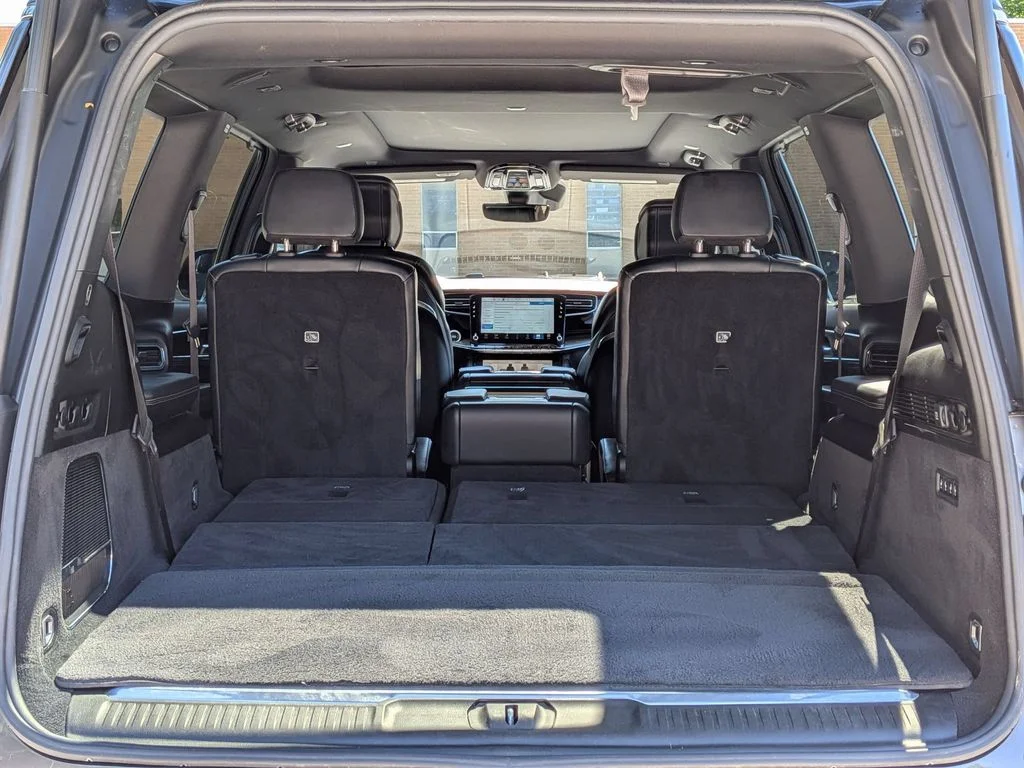 Used 2022 Gray Jeep Series I image 6