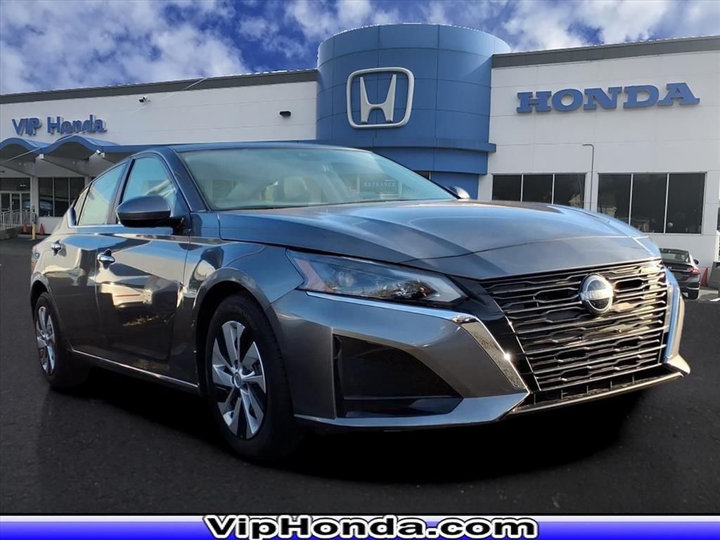 2023 Nissan Altima S