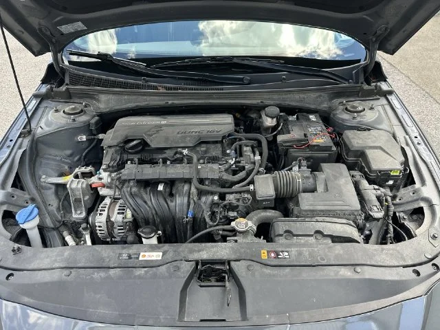 Used 2024 Gray Hyundai SEL image 19