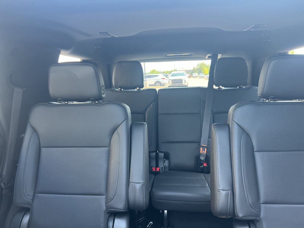 Used 2022 Midnight Blue Metallic Chevrolet Z71 image 8