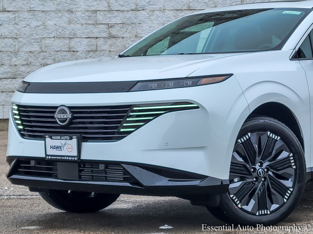 New 2026 Everest White Pearl Tricoat Nissan Platinum image 2