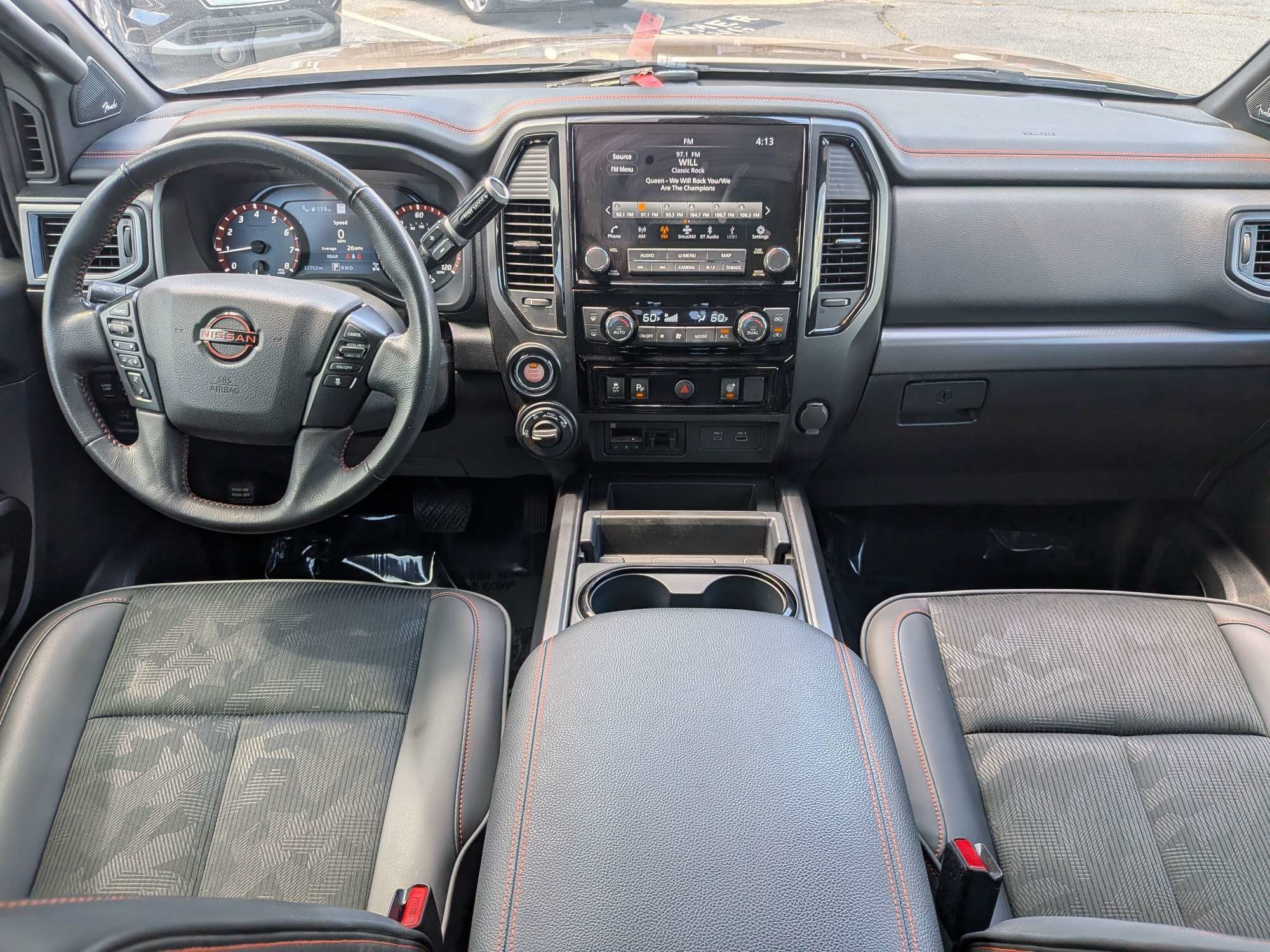 Used 2023  Nissan PRO-4X image 13