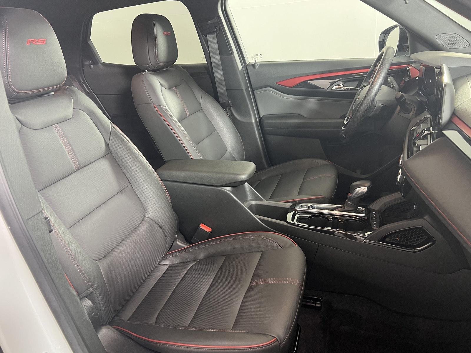 Used 2024 Summit White Chevrolet RS image 21
