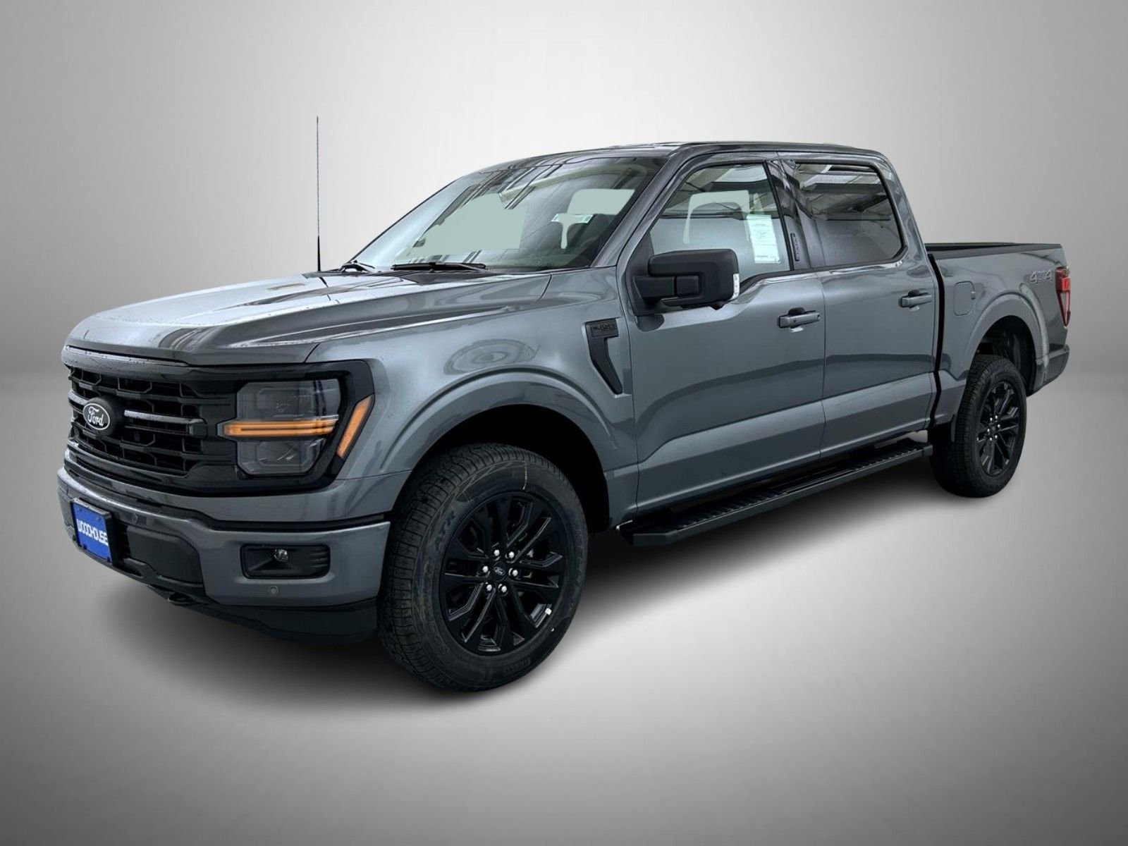 New 2026 Carbonized Gray Metallic Ford XLT image 1