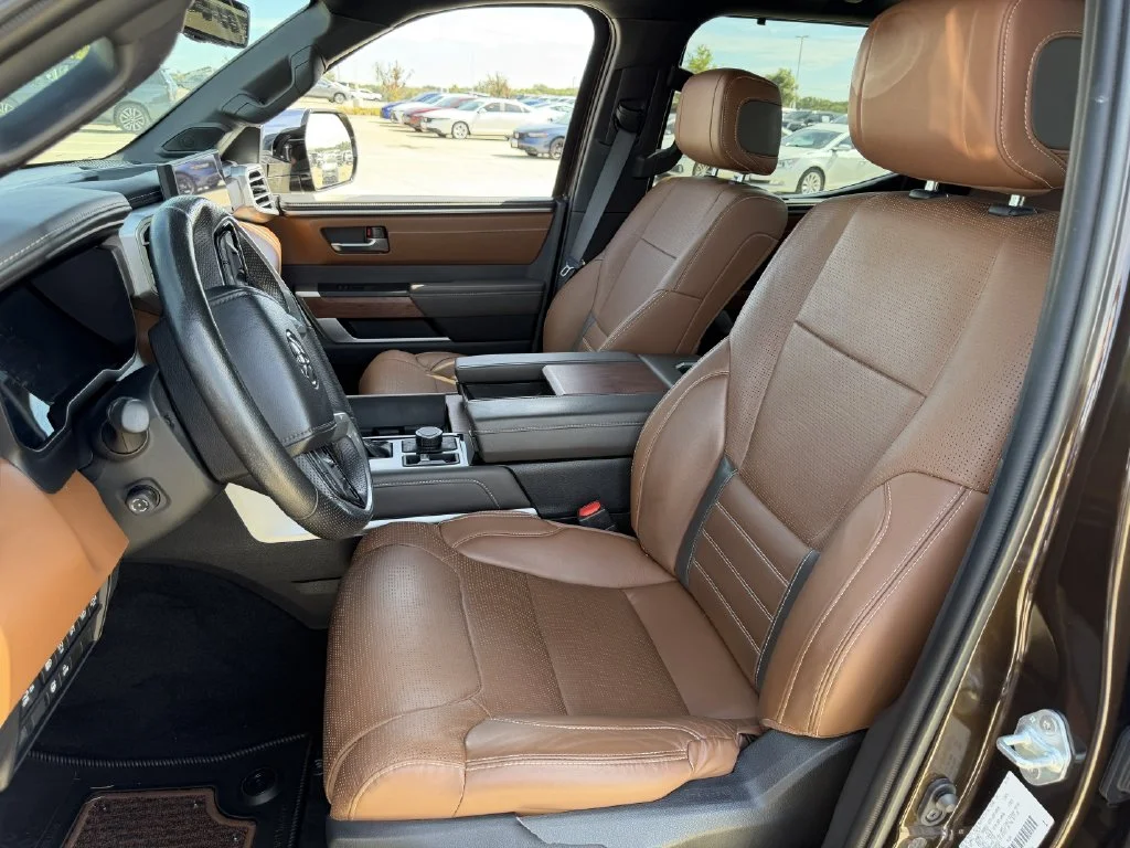 Used 2024  Toyota 1794 image 27