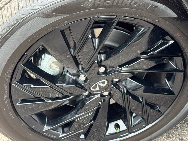 New 2027 GRAND BLUE INFINITI Sport AWD image 10