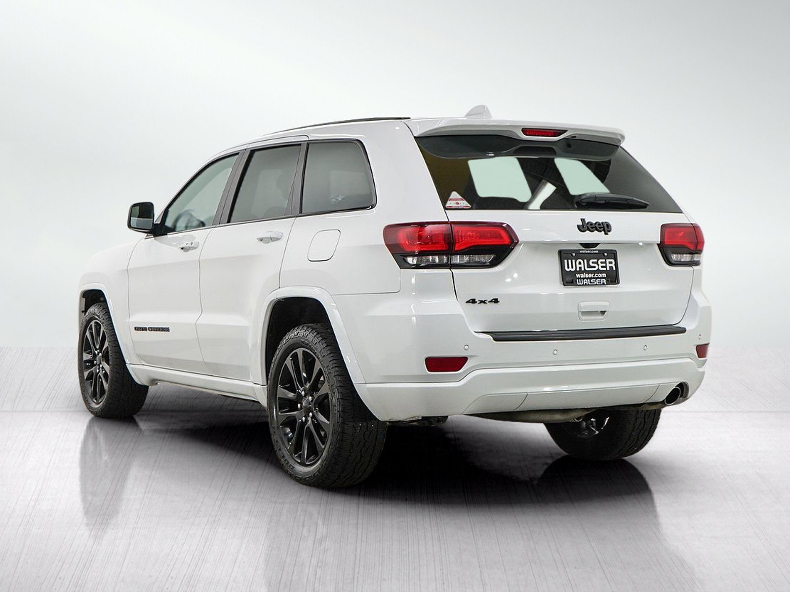 Used 2020 Bright White Clearcoat Jeep Altitude image 3