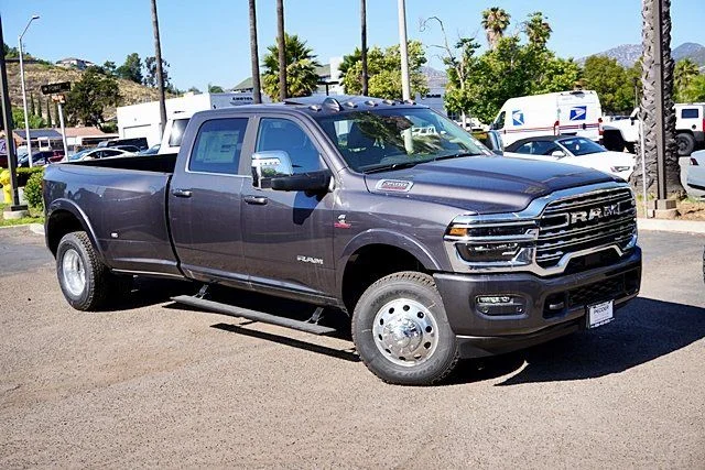 New 2026 Granite Crystal Metallic Clear-Coat Exterior Paint RAM Limited image 2
