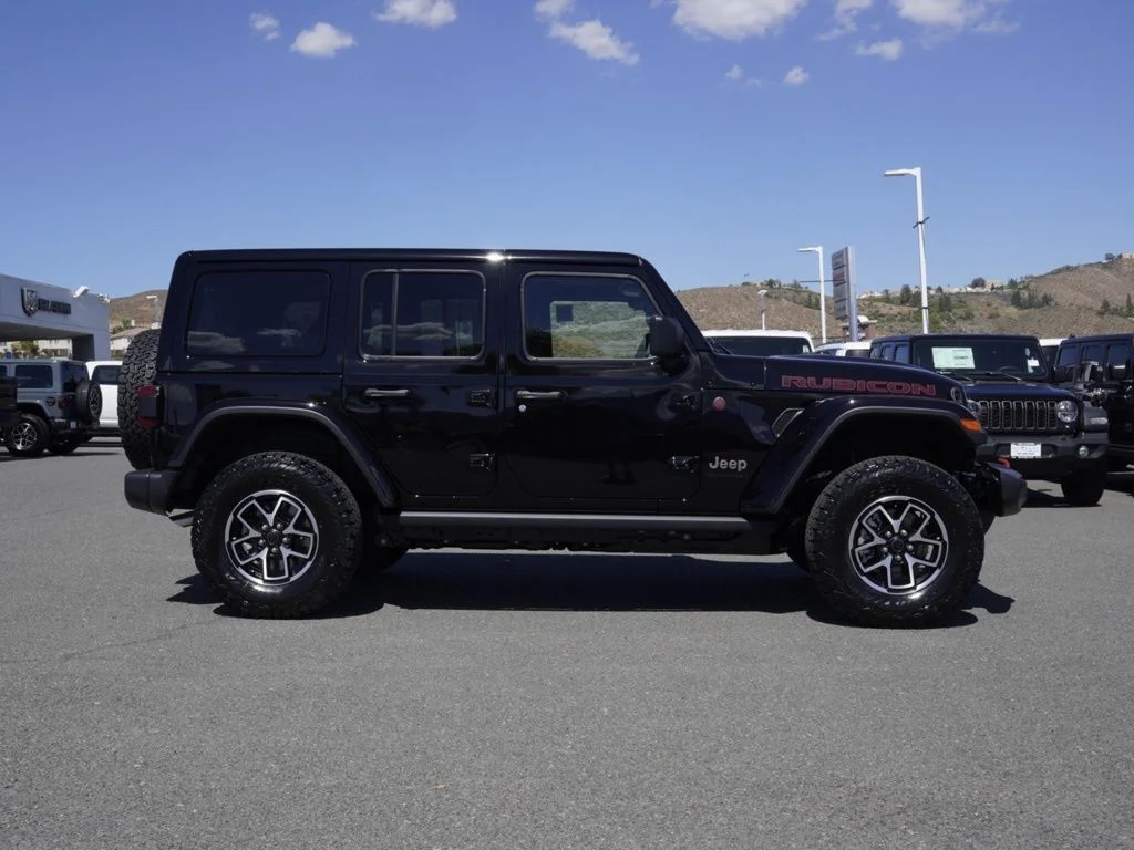 New 2026 Black Clear-Coat Exterior Paint Jeep Rubicon image 2