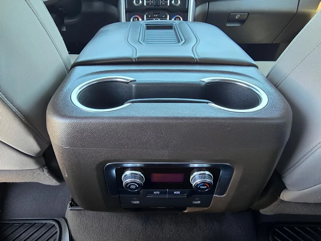 Used 2022 Summit White GMC SLE image 12