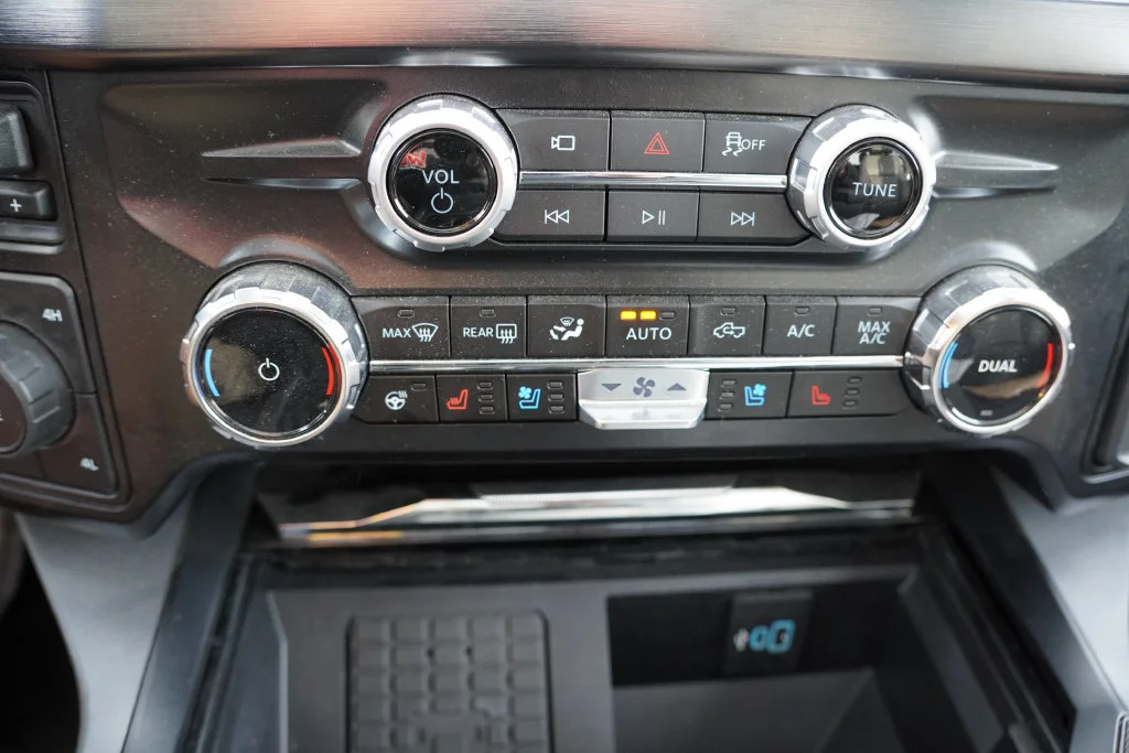Certified Used 2026 Avalanche Ford Lariat image 8
