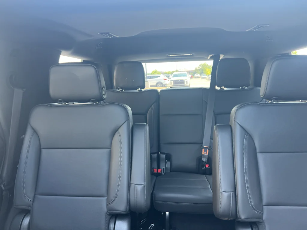 Used 2022 Midnight Blue Metallic Chevrolet Z71 image 8