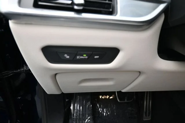 Certified Used 2026 Blue BMW xDrive40i image 18