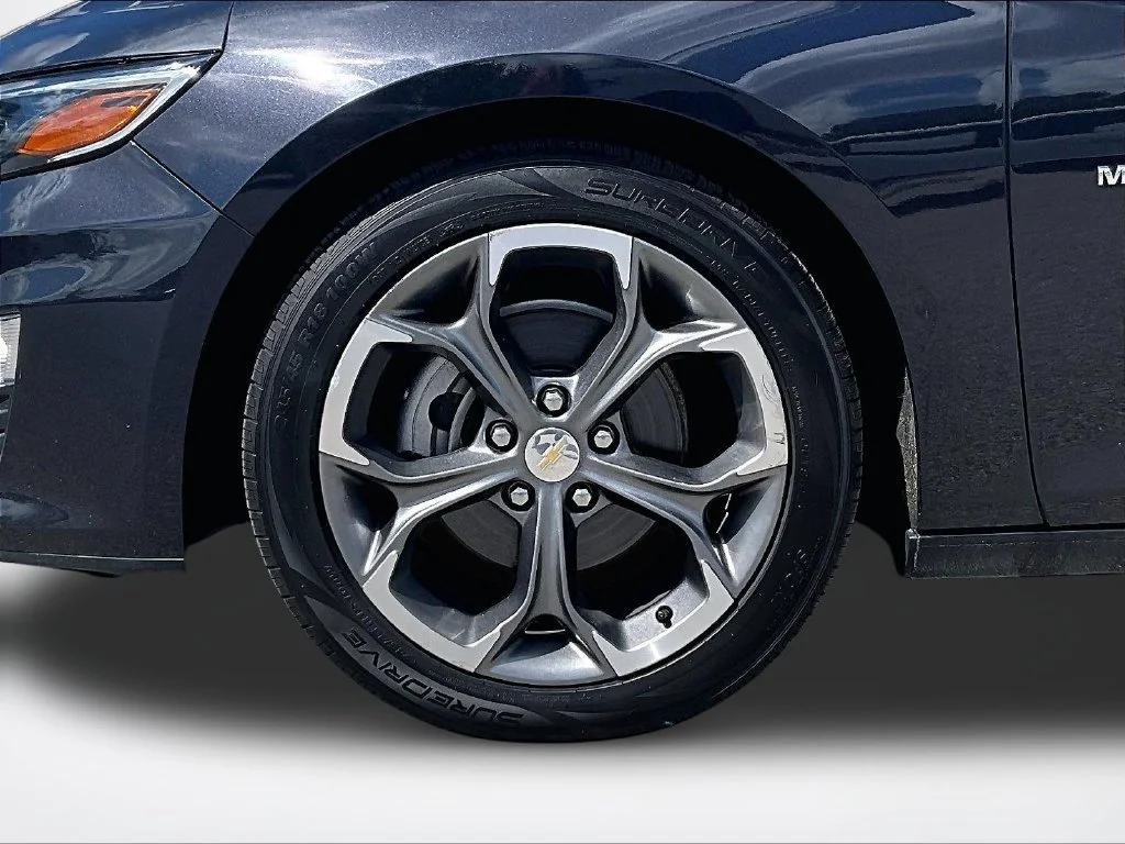 Used 2023 Gray Chevrolet LT image 10