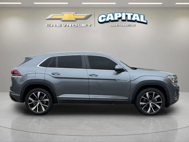 Used 2024 Gray Volkswagen 2.0T SEL Premium R-Line image 6