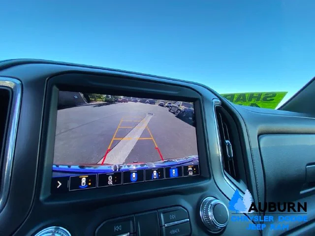 Used 2020 Black GMC AT4 image 45
