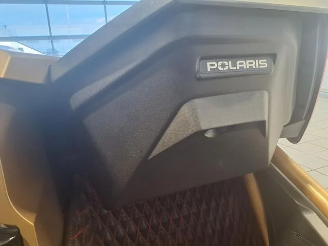 Used 2022  Polaris Limited image 14