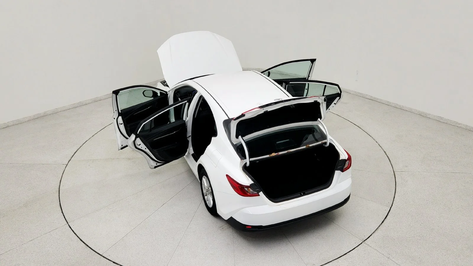 Used 2025 White Toyota LE image 23