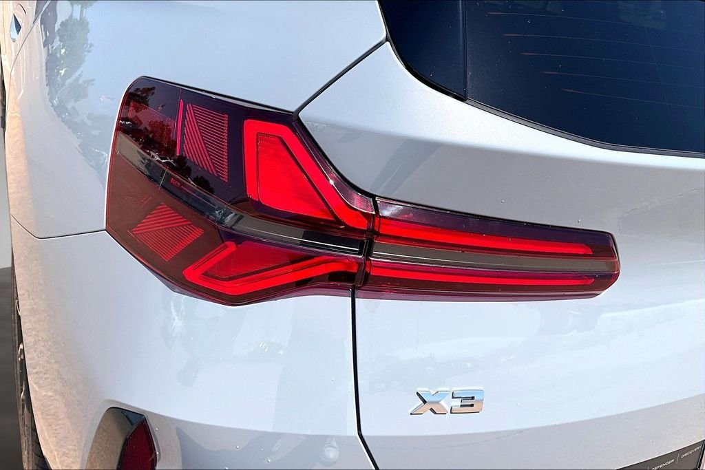2025 BMW X3 M50 - Photo 30