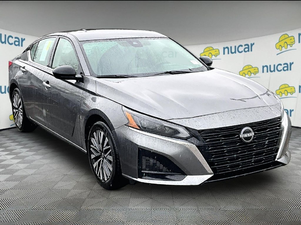 Used 2025 Gray Nissan 2.5 SV image 1