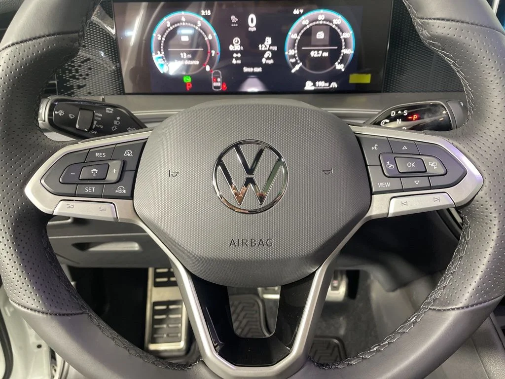 New 2026 White/off-white Volkswagen 2.0T SE R-Line Black image 14