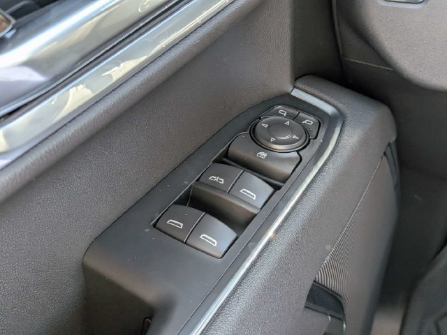 New 2026 Summit White Chevrolet LT image 20