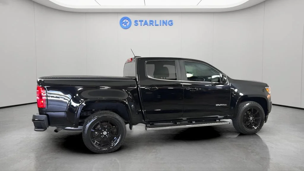 Used 2018 BLACK Chevrolet 2WD LT image 11