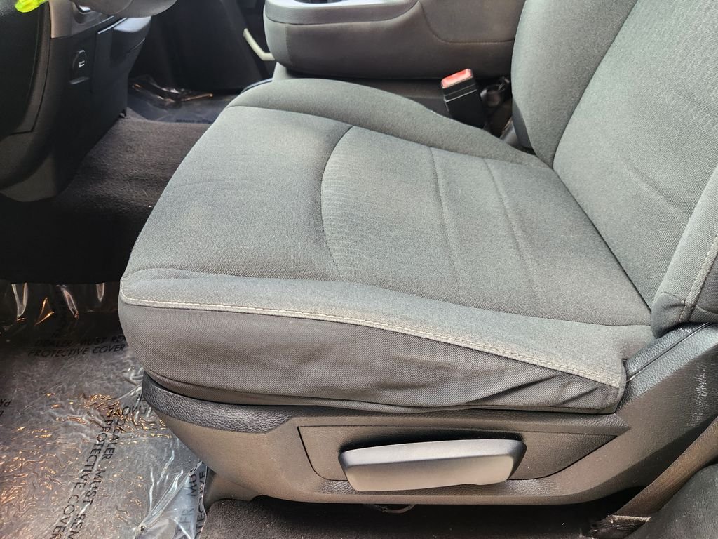 Used 2021 Diamond Black Crystal Pearlcoat Ram Warlock image 22