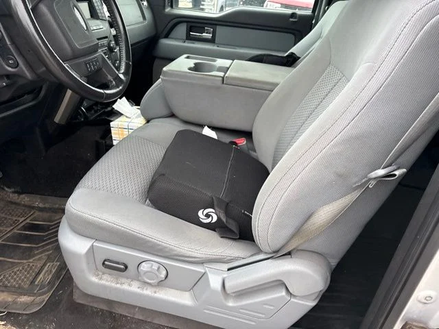 Used 2014 Silver Ford Limited image 6