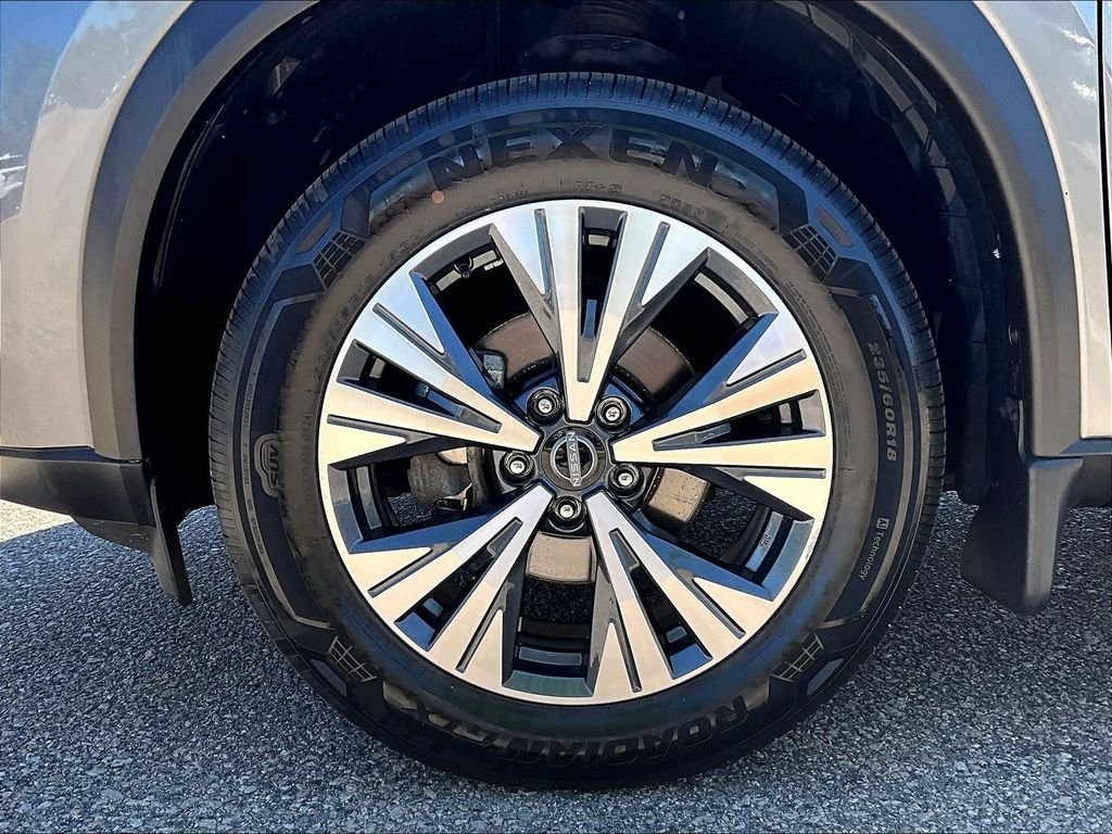 Certified Used 2023 Gray Nissan SV image 7