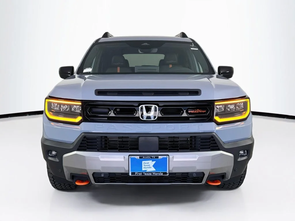 New 2026 Sonic Gray Pearl Honda TrailSport image 3