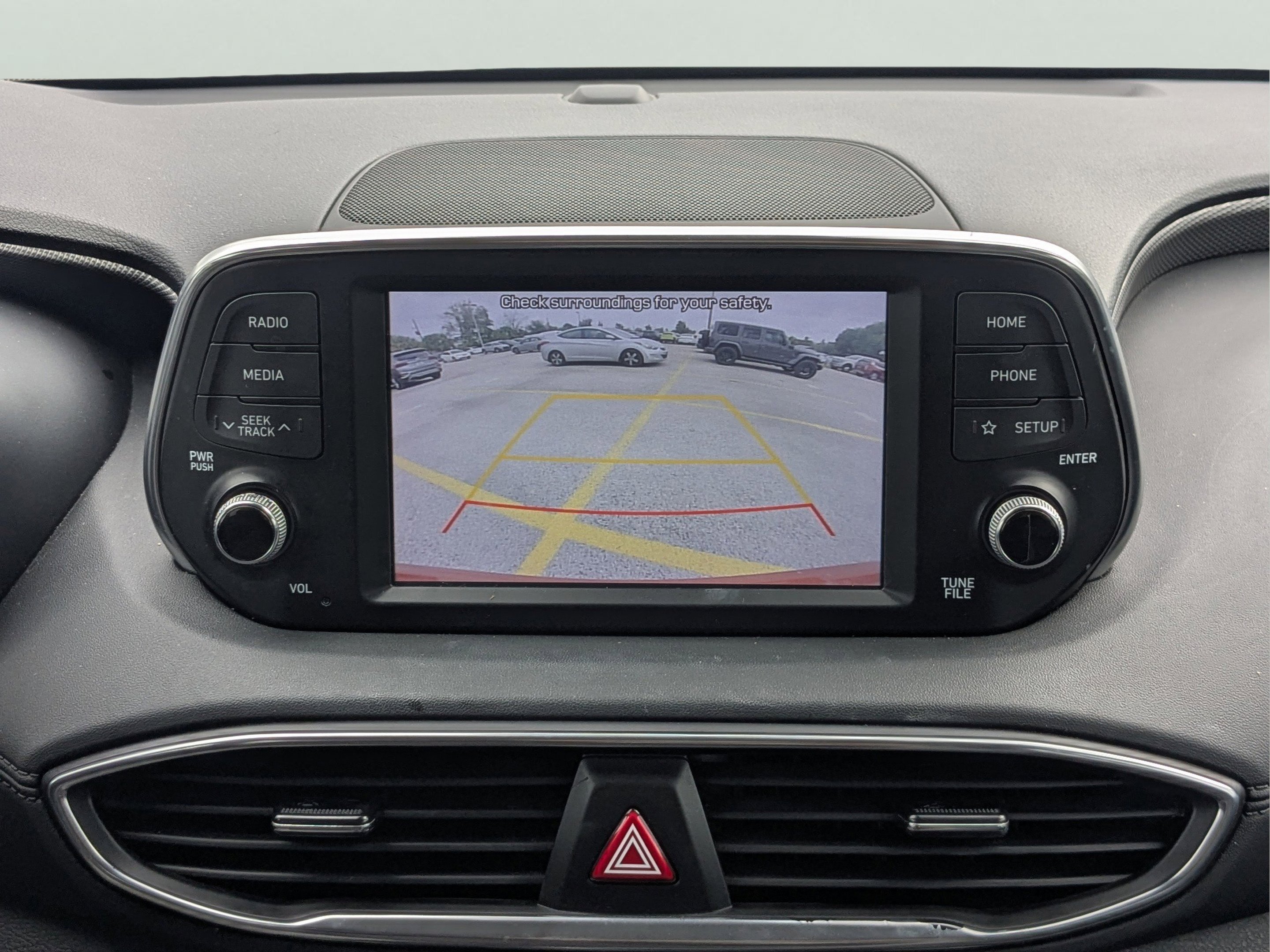 2020 Hyundai Santa Fe SE - Photo 20