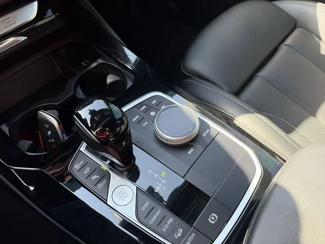 Used 2023 Gray BMW xDrive30i image 19
