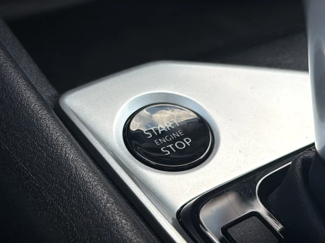 New 2026 White Nissan 2.5 SV image 13
