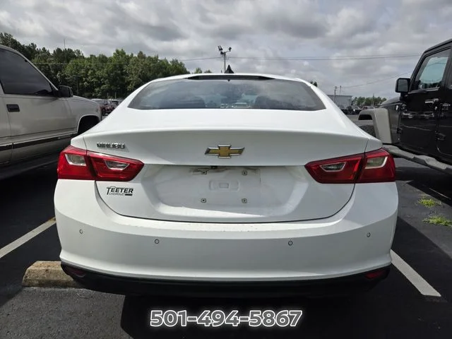 Used 2022 White Chevrolet LS image 5